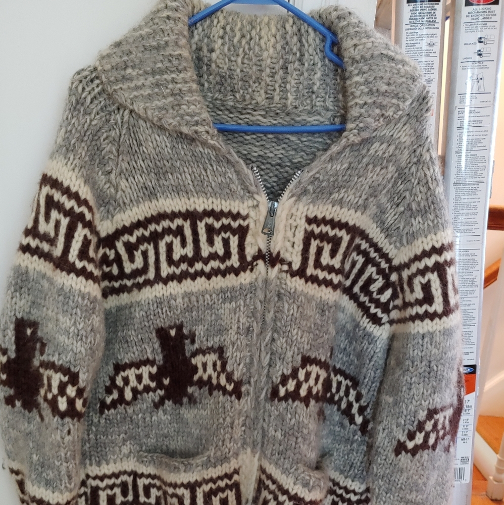 Vintage Genuine wool Cowichan Thunderbird zip up sweater